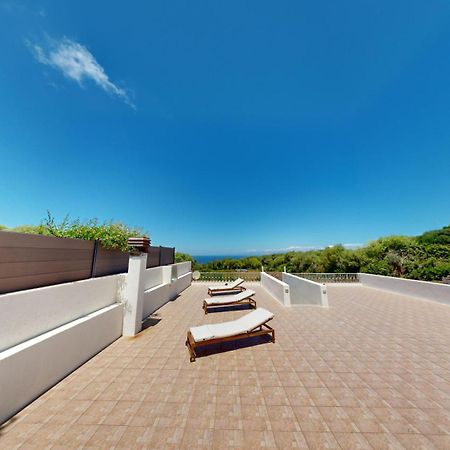 Costa Rossa View Sunset Villa Cascabraga Екстериор снимка