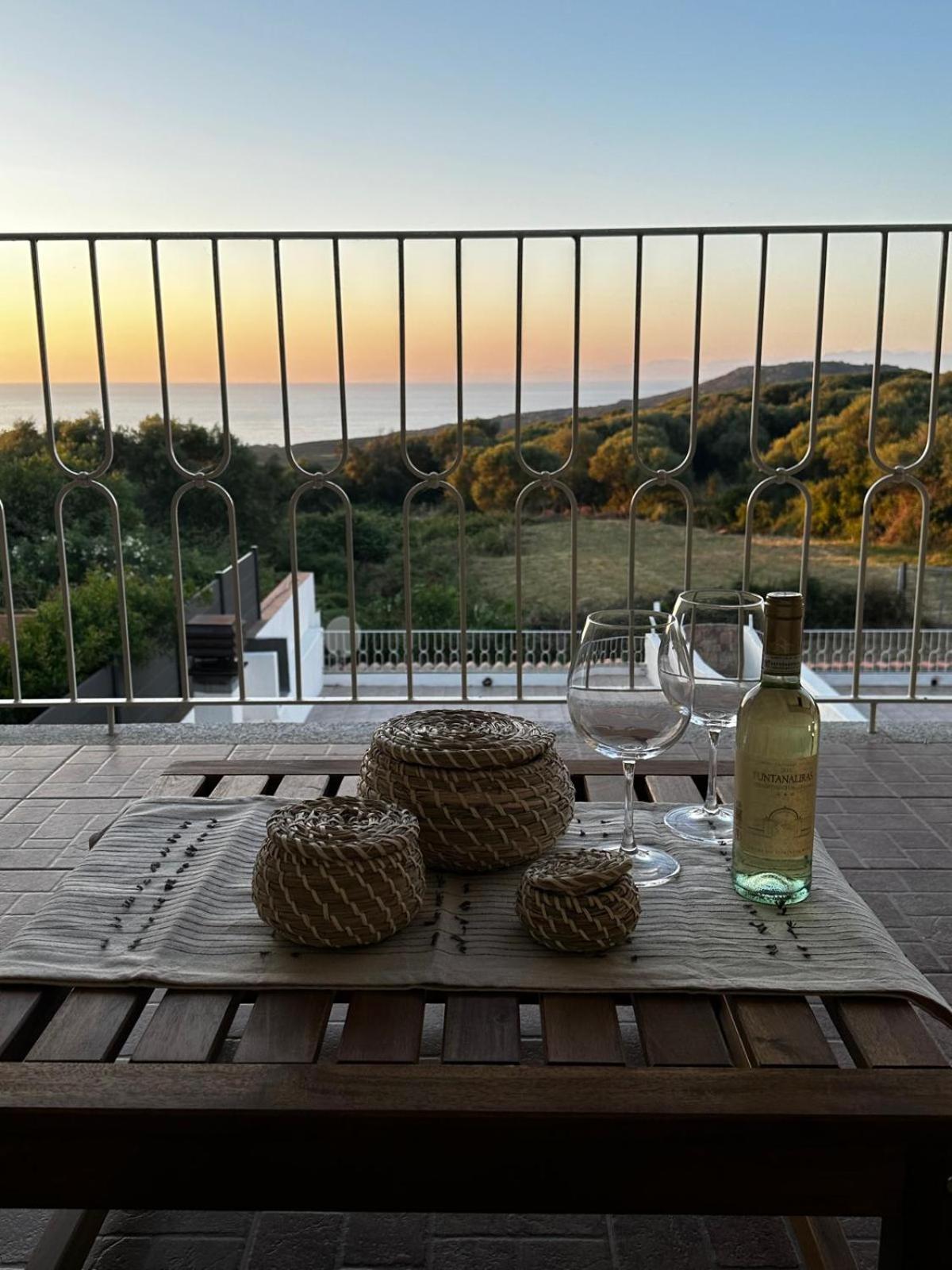 Costa Rossa View Sunset Villa Cascabraga Екстериор снимка